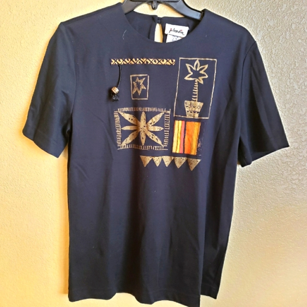 jo hardin black graphic shirt. Sz. M